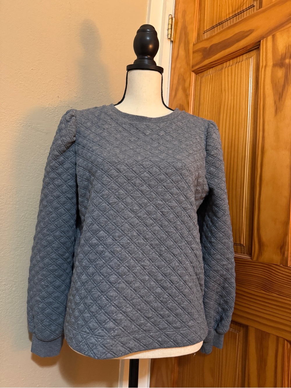 LOFT Quilted Crewneck Sweatshirt - Gray